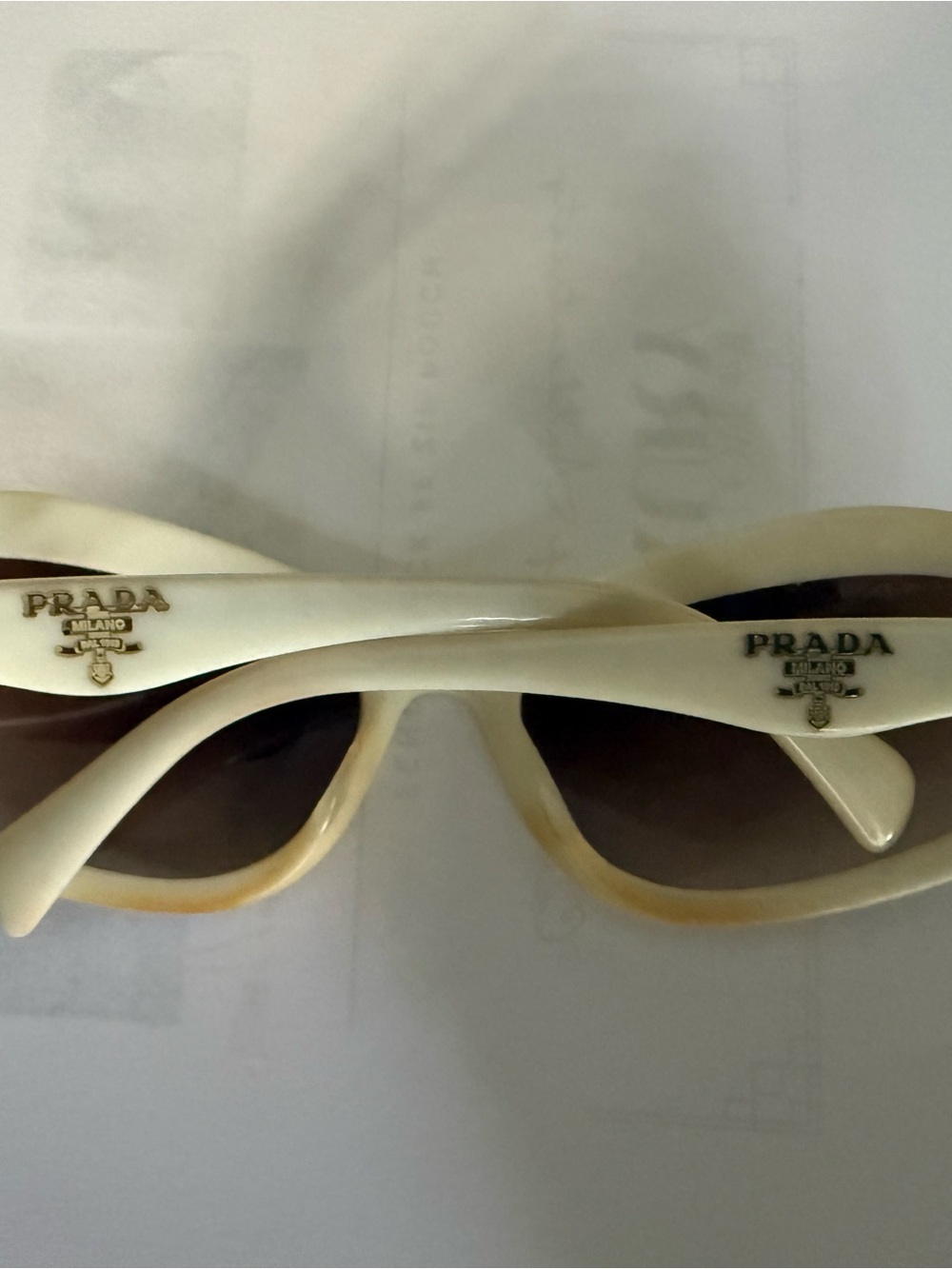 Vintage Prada white cat eye sunglasses - Picture 2 of 6